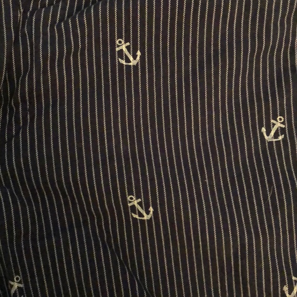 Tommy Hilfiger anchor pinstripe shorts - Picture 2 of 3